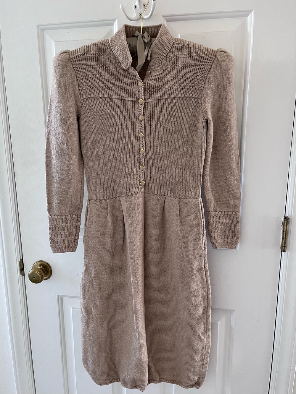 Vintage St. John Saks 5th Ave Beige Tan Santana Knit Dress 0/2 PETITE XS Buttons